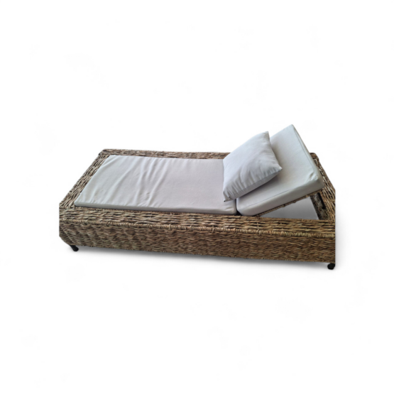 outdoor sun lounger